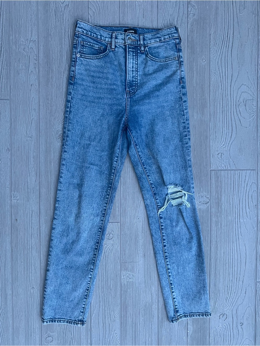 Express Super High Rise Slim Jeans Women’s 2R Distressed Acid Wash Denim